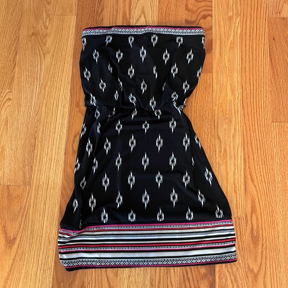 White House black market strapless elastic waist dress lk new size XS patterned